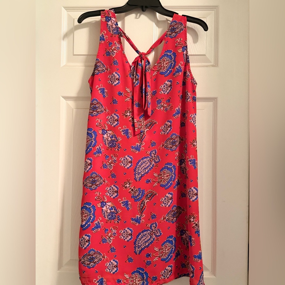 Spring/Summer sleeveless dresses